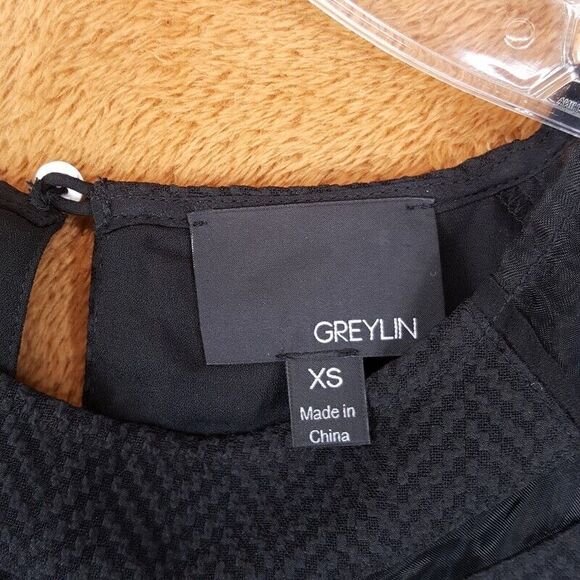 GREYLIN Top Womens XS Black Sheer Illusion Sleeve Crop Keyhole Neck Blouse - Picture 3 of 9